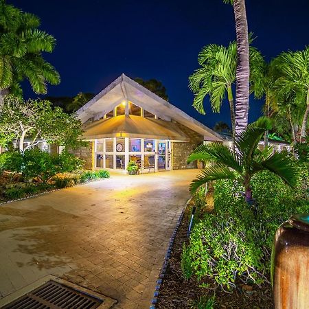 The Fairways Inn Of Naples Exterior photo